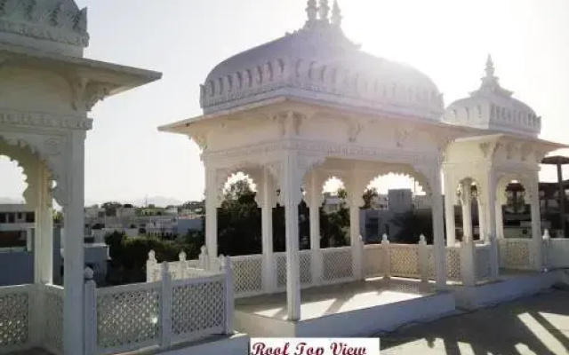 Royal Heritage Villa HomeStay