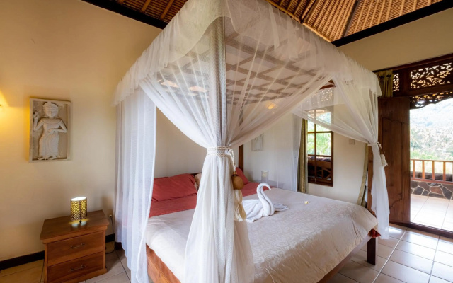 Villa Manuk – Guest Rooms – Sawan