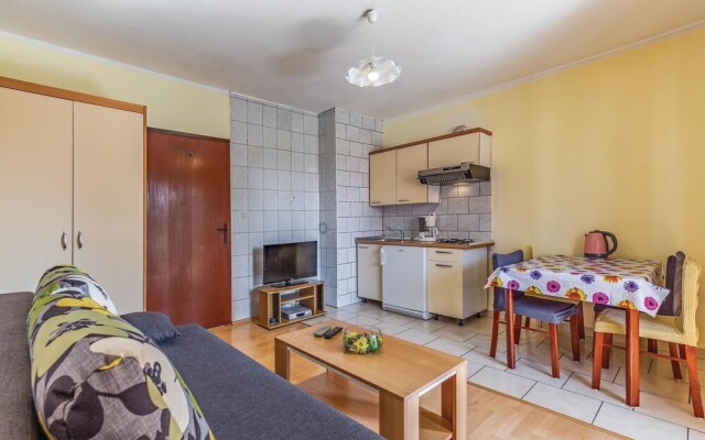Beautiful Home in Medulin With Wifi and 1 Bedrooms