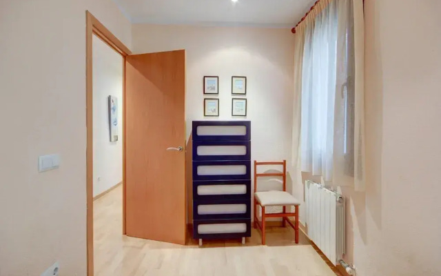 Apartment With Scenic View