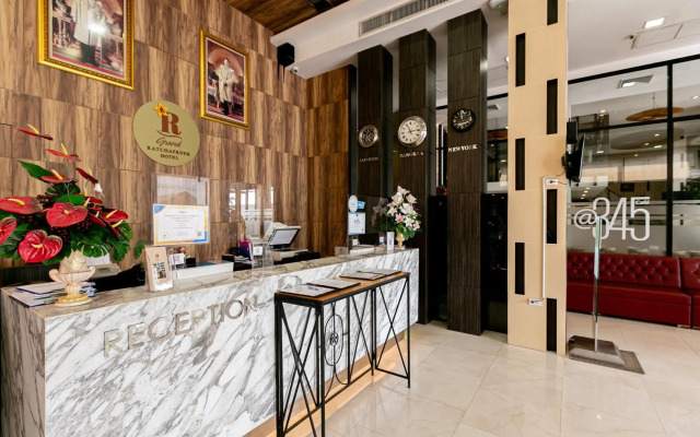 Grand Ratchapruek Hotel