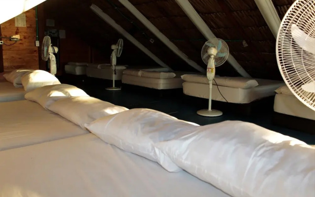 Cabana Glamping Geronimo