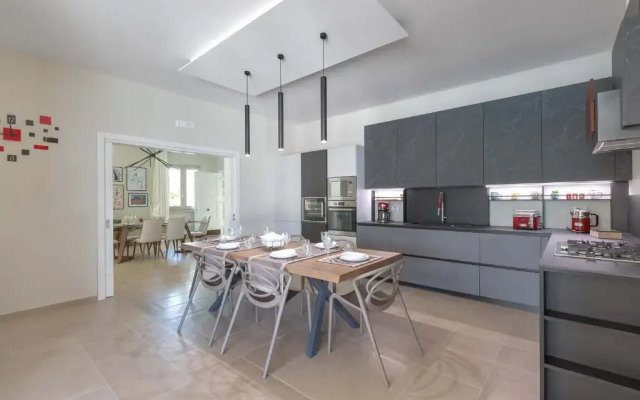 Villa Marodi' Luxury House by BarbarHouse