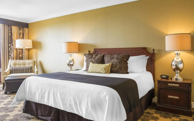 Omni Houston Hotel