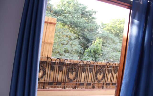 Bunkin Hostel