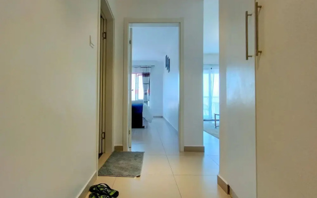 Lux Suites Astoria Apartments Lavington