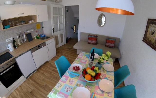 Holiday Home Sea Beach Dvorska 37