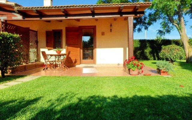 Studio in Pescia Romana, with Furnished Terrace And Wifi - 3 Km From the Beach