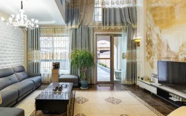 Azure · Xiaozhu Homestay (Dali Mansion Airport Branch)