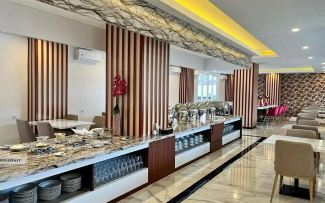 Elizabeth Hotel & Resort