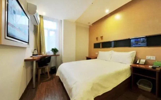 Vatica Yangzhou Slender West Lake Yangdashiyuan Branch Hotel