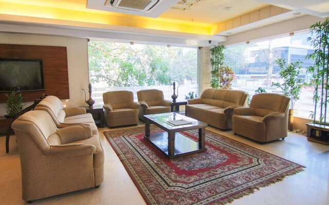 OYO 1085 Hotel Budhil Park