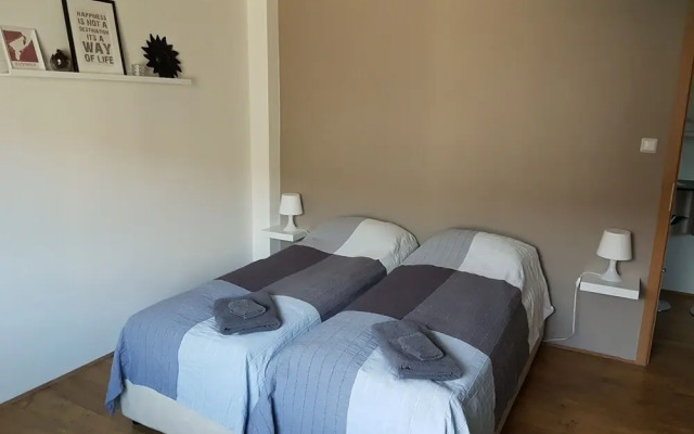 Sigurhæð Apartment