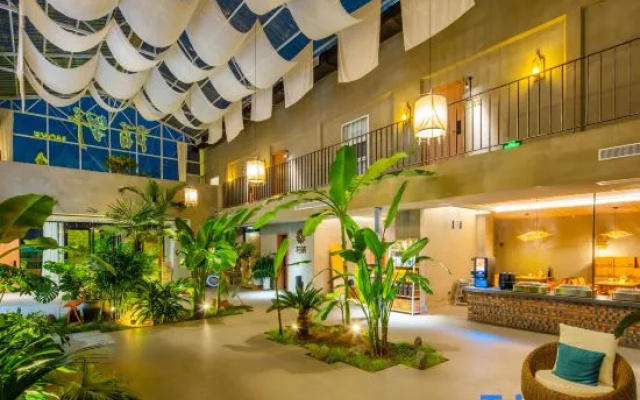 Floral Hotel·Moye Moonlight Hot Spring Hotel
