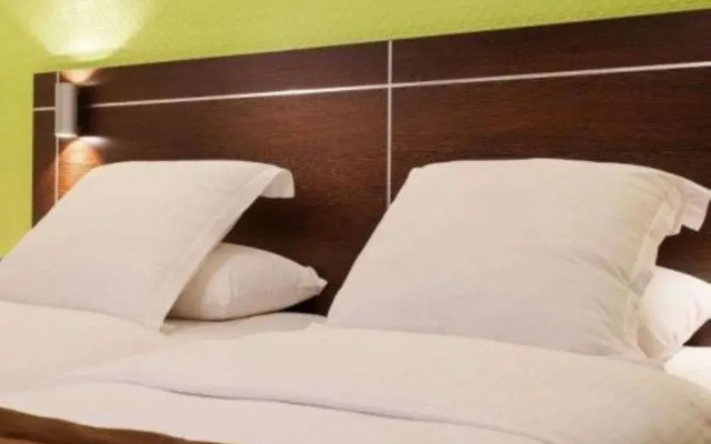Enzo Hotel Brétigny
