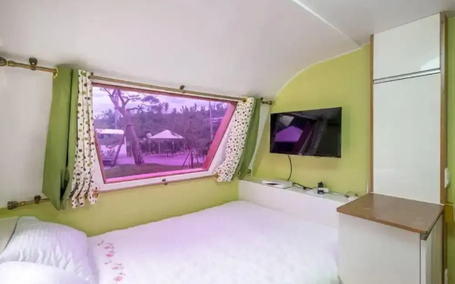 Four Seasons leisure town - Glamping