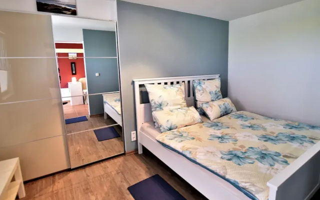 Snug Bungalow in Insel Poel Germany near Beach