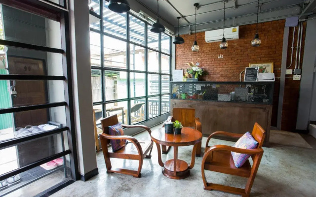 Baan 89 Hostel