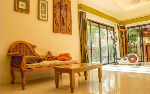 Natcha Pool Villa Pattaya