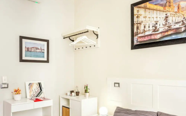 Nicole Suite