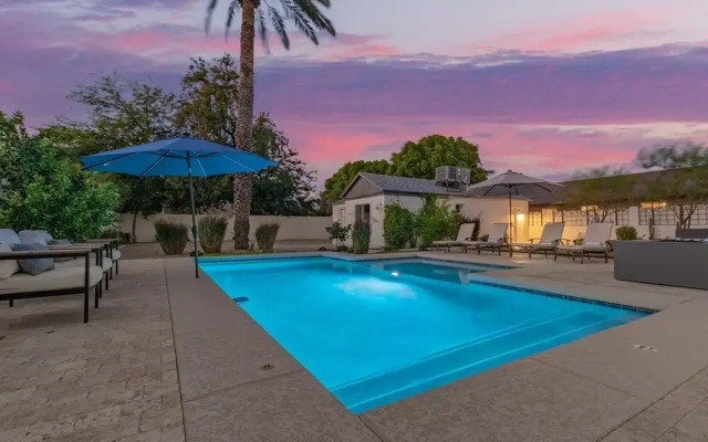 Pepper Mesa 4 Bedroom Home by Redawning
