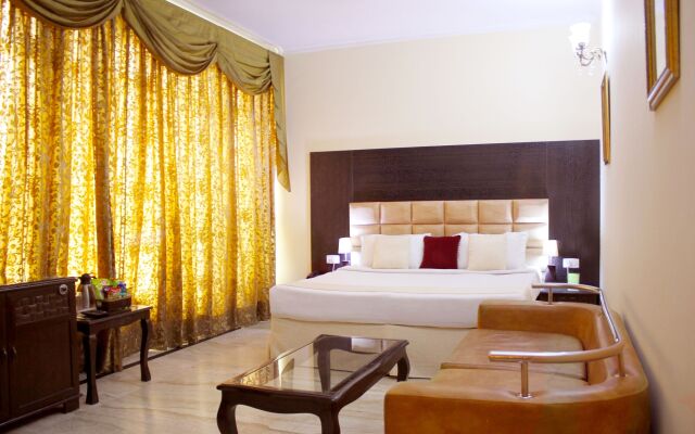 Fabhotel Conclave Comfort East Of Kailash