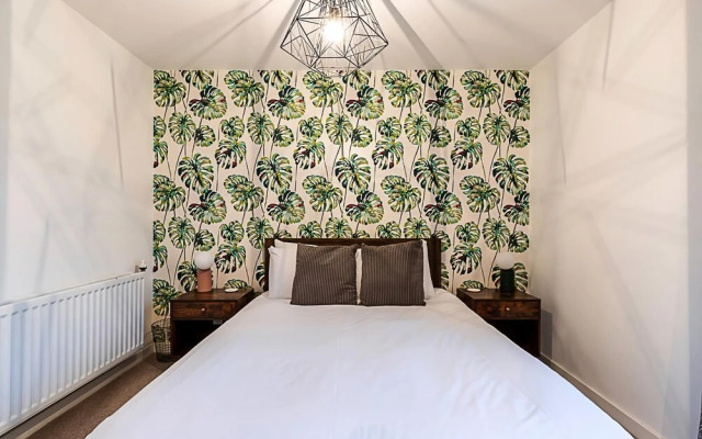 Spacious and Trendy Shoreditch Flat