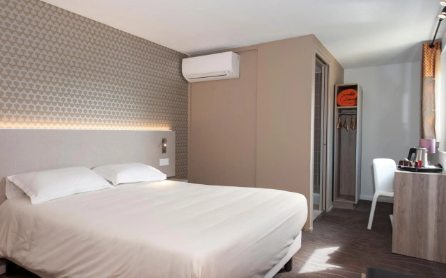 Brit Hotel Avignon Sud