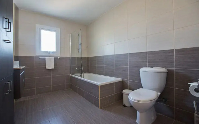 Beautiful Villa With Private Pool, Paralimni Villa 1241