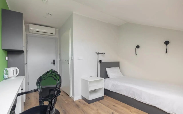 ĄĘ Hostel Nowy Świat
