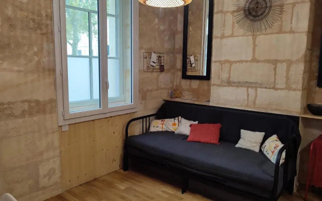 Charmant studio renove et climatise