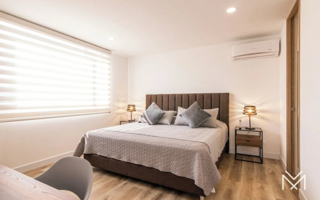 Luxury Apto 2 Bd-2 AC in Aguacatala