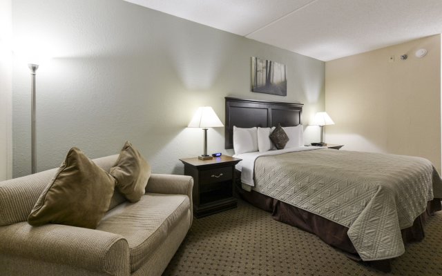 Grand View Inn and Suites