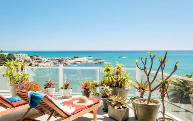 Private Pool Tranquility at Ocean Penthouse Retreat