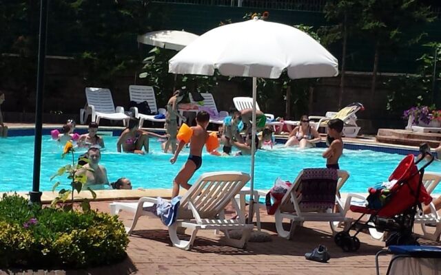 Thair Hotel