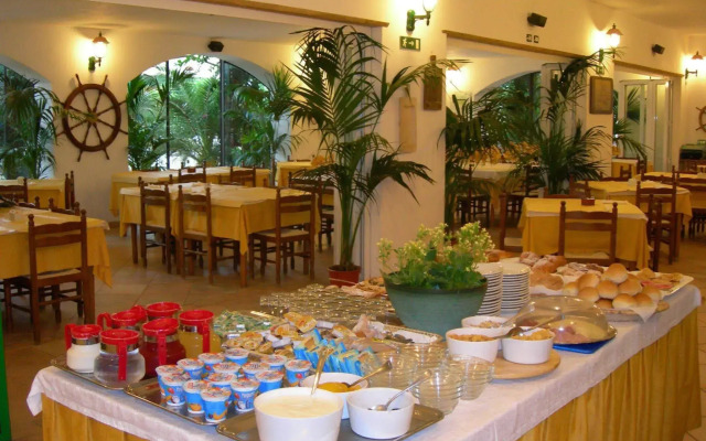 Aparthotel Domus De Janas Sul Mare