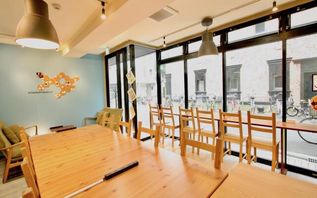 Osaka Guesthouse HIVE