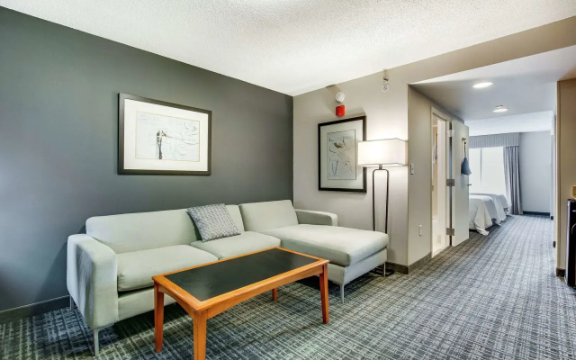 Hilton Garden Inn Louisville Airport