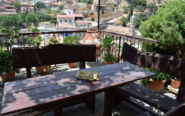 Vasilopoulos House