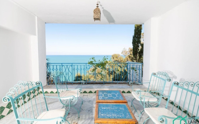 Infinite View Exclusive new 2bds With sea View