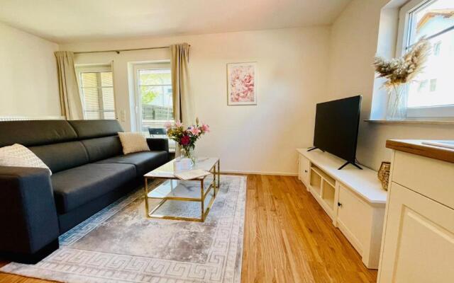 Ferien-Apartment Silberweide mit Privatstrand