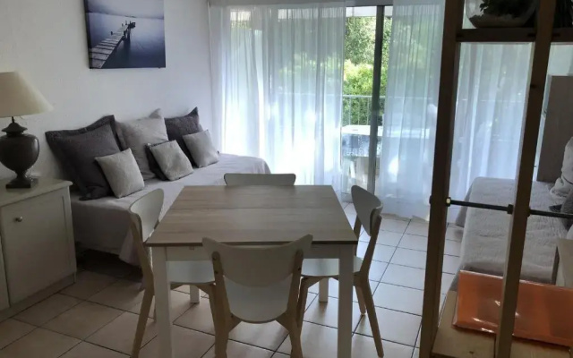 Appartement Saint-Raphaël, 1 pièce, 3 personnes - FR-1-466A-23