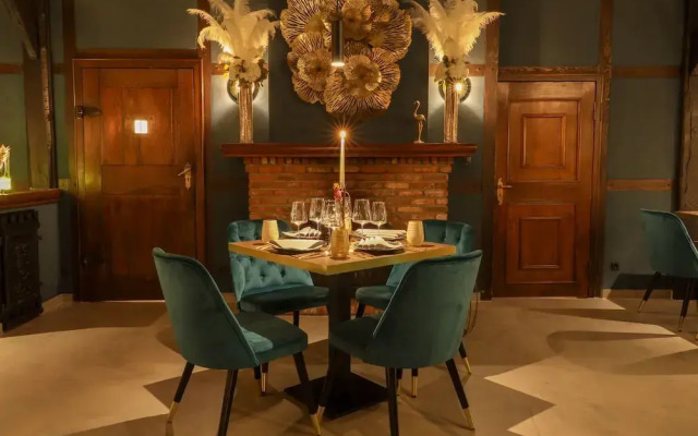 Meinsbur Boutique Hotel