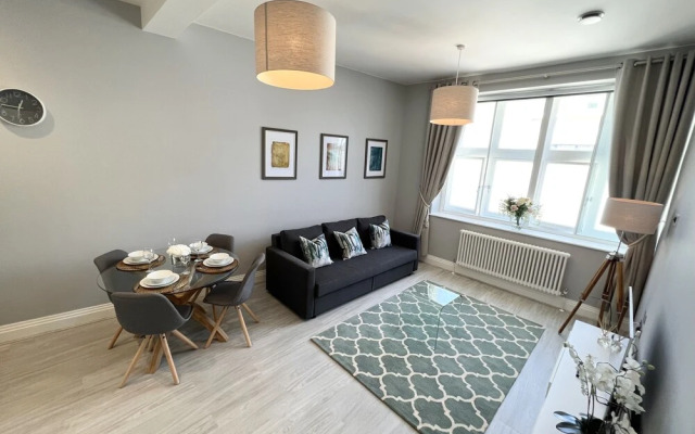 Windsor Castle Apartments