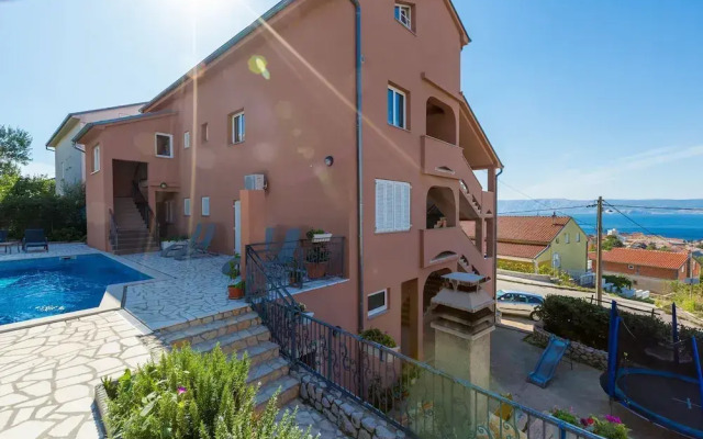 Tomica - Open Pool - A5 Donji