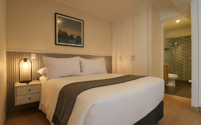 w Divine 2BR w Majestic Deco in Barranco