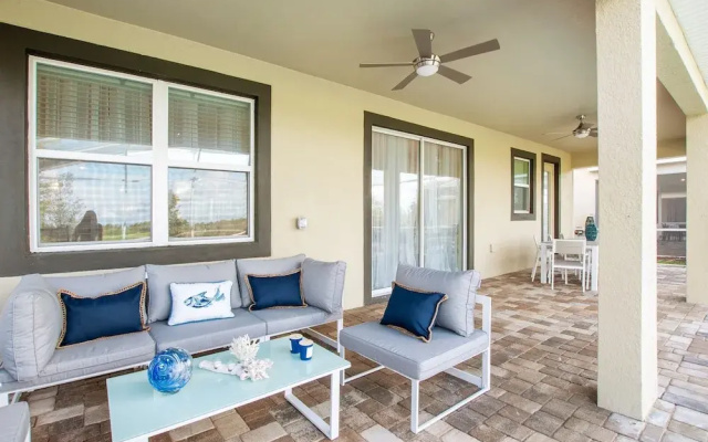 9 Bed 5 Ba Villa with Games, Pool & Spa