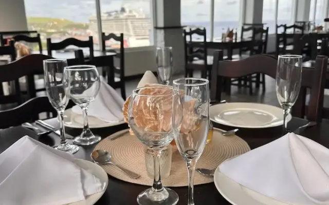 Ocean View Hotel and Restaurant