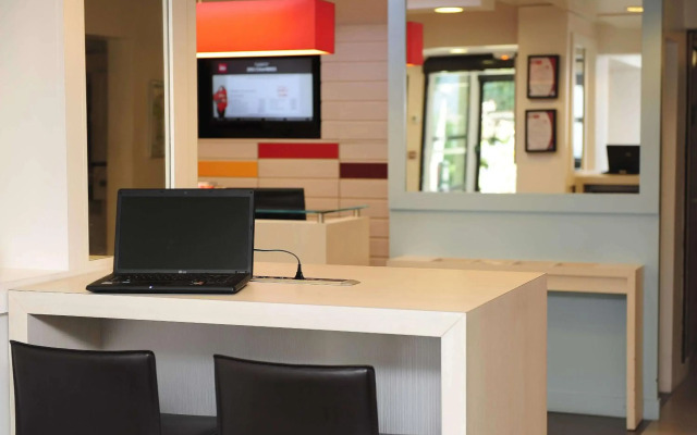 ibis Lyon Est Beynost A42