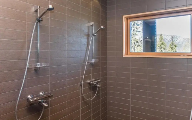 Holy Lake Rantasauna Erkkoranta